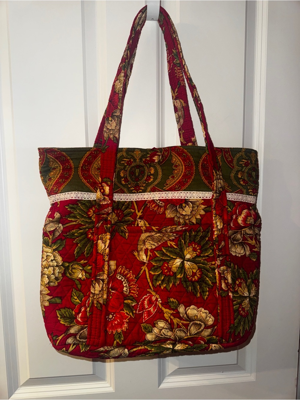 April Cornell Quilted Tote Bag Red Floral Patchwork Cottagecore Lace Accent